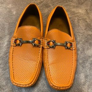Mens slip on moccasins